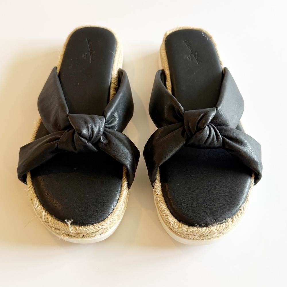 Universal Thread Dena Knotted Slip-On Sandals - Picture 4 of 8